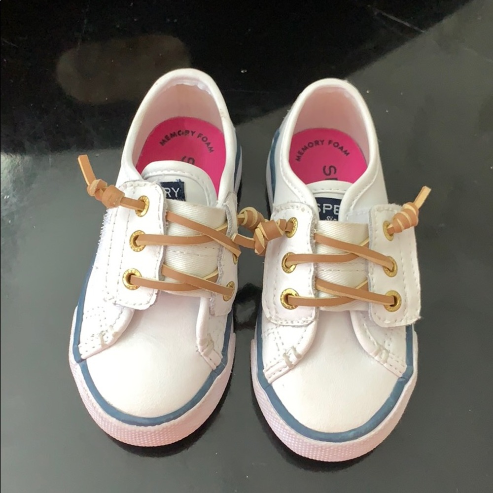 Sperry Girl’s boat shoes